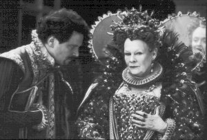 Movie Still, Shakespeare in Love, Colin Firth and Judi Dench, Festivale film review; shakespeare1.jpg - 21105 Bytes