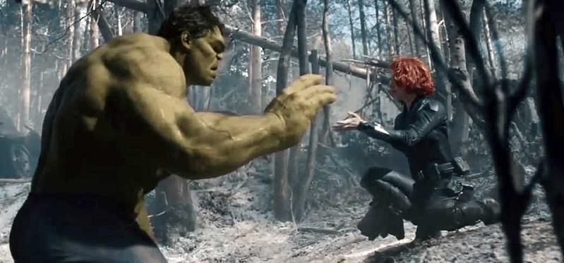 Mark Ruffalo and Scarlet Johansson in Avengers Age of Ultron (c) 2015 Marvel Studios/Walt Disney Pictures;799x373