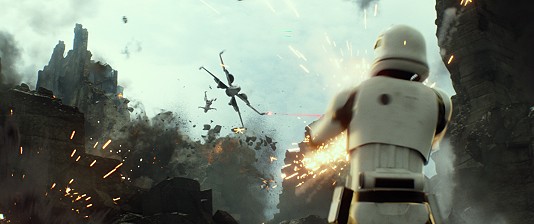 movie still, Star Wars The Force Awakens, Festivale film review; 534x224