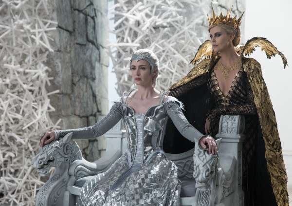 movie still, The Huntsman: Winter's War, Festivale film review; 600x422