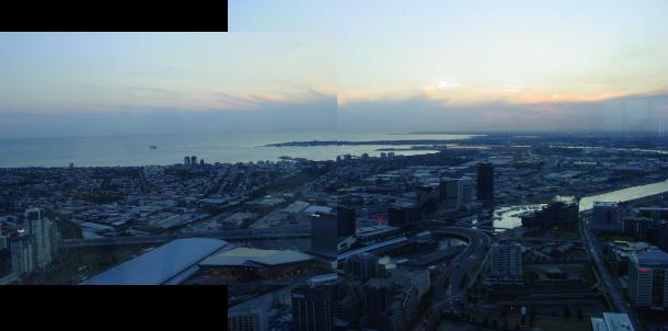 Melbourne south towards Port Phillip Bay from Rialto Towers at dusk, photograph (c) Ali Kayn 2009; 610x302