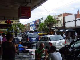 Acland Street, Saint Kilda, photograph (c) Ali Kayn 2005