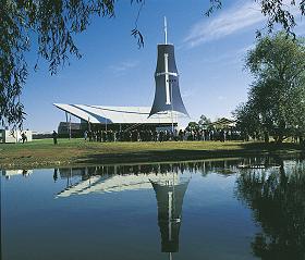 Eureka Stockade, Ballarat; photo: courtesy Ballarat Begonia Festival 2002 and Tourism Victoria